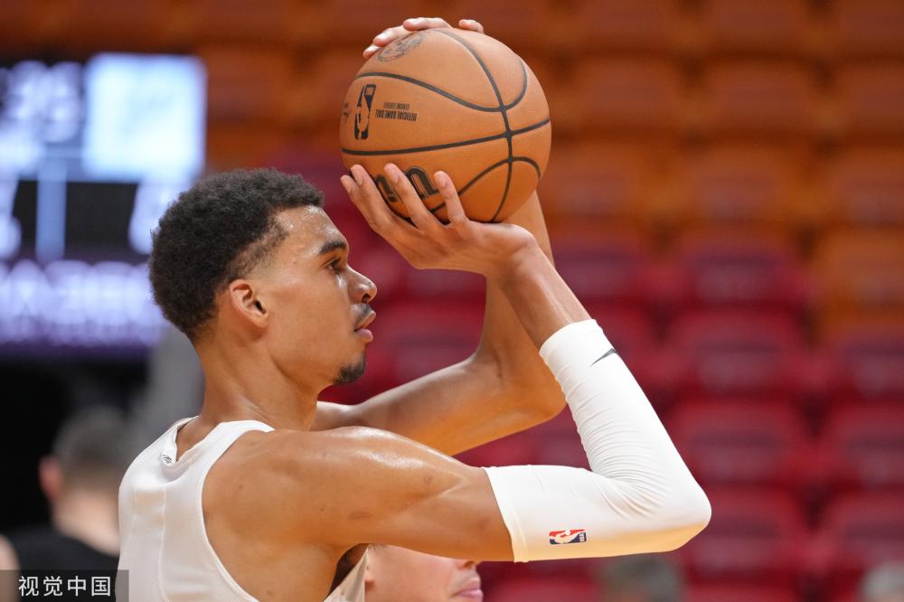 赛季中表现 赛季中表现