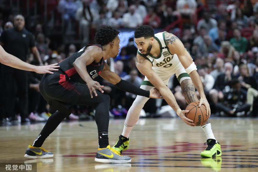 羽毛球运动 羽毛球运动