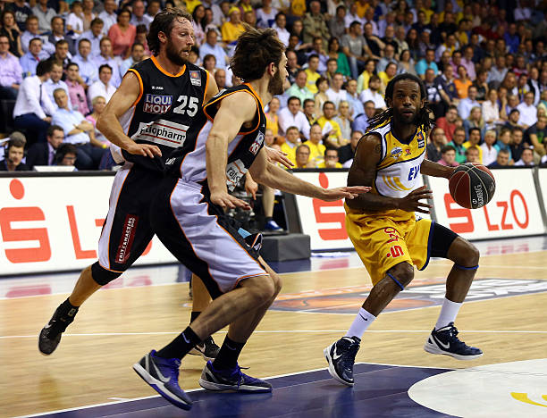 8年的阿诺 8年的阿诺